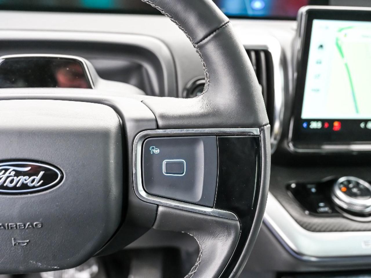 2025 Ford Expedition Platinum Photo