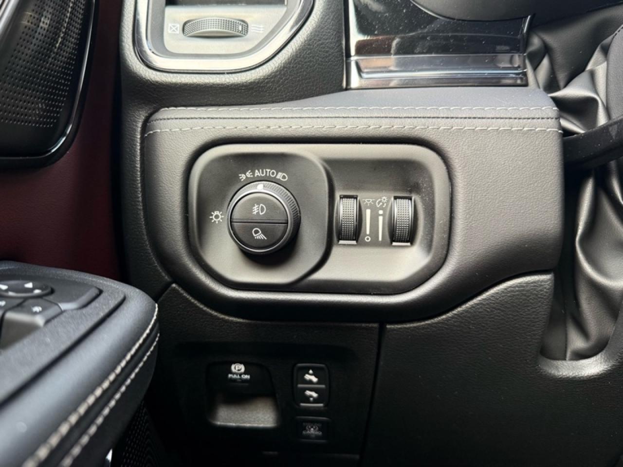 2026 RAM 1500 Limited  - Sunroof - Night Edition Photo