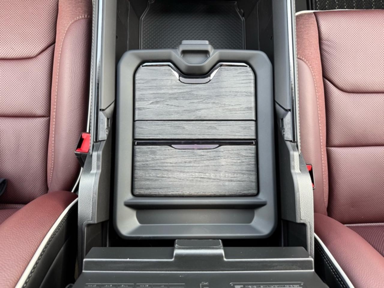 2026 RAM 1500 Limited  - Sunroof - Night Edition Photo