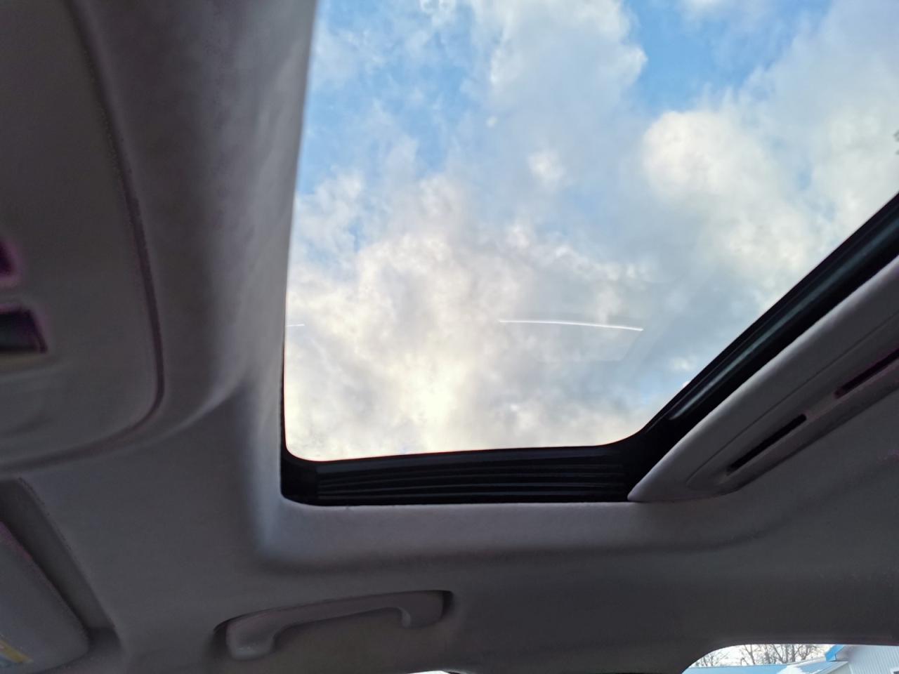 2017 Chevrolet Cruze LT Photo