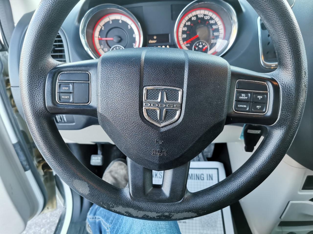 2016 Dodge Grand Caravan SE Plus - Photo #13