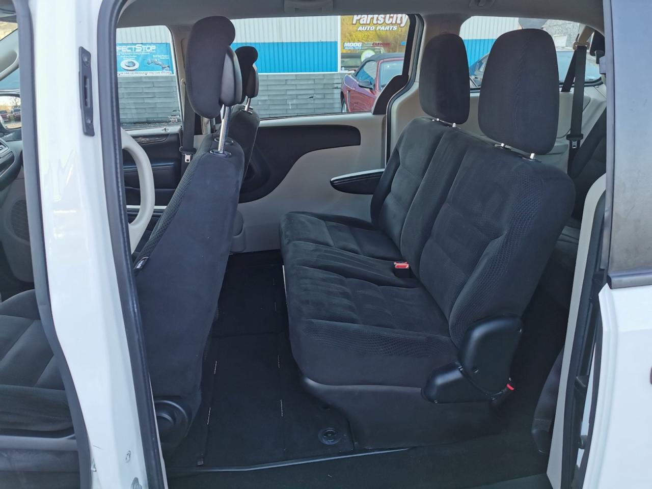 2016 Dodge Grand Caravan SE Plus - Photo #19