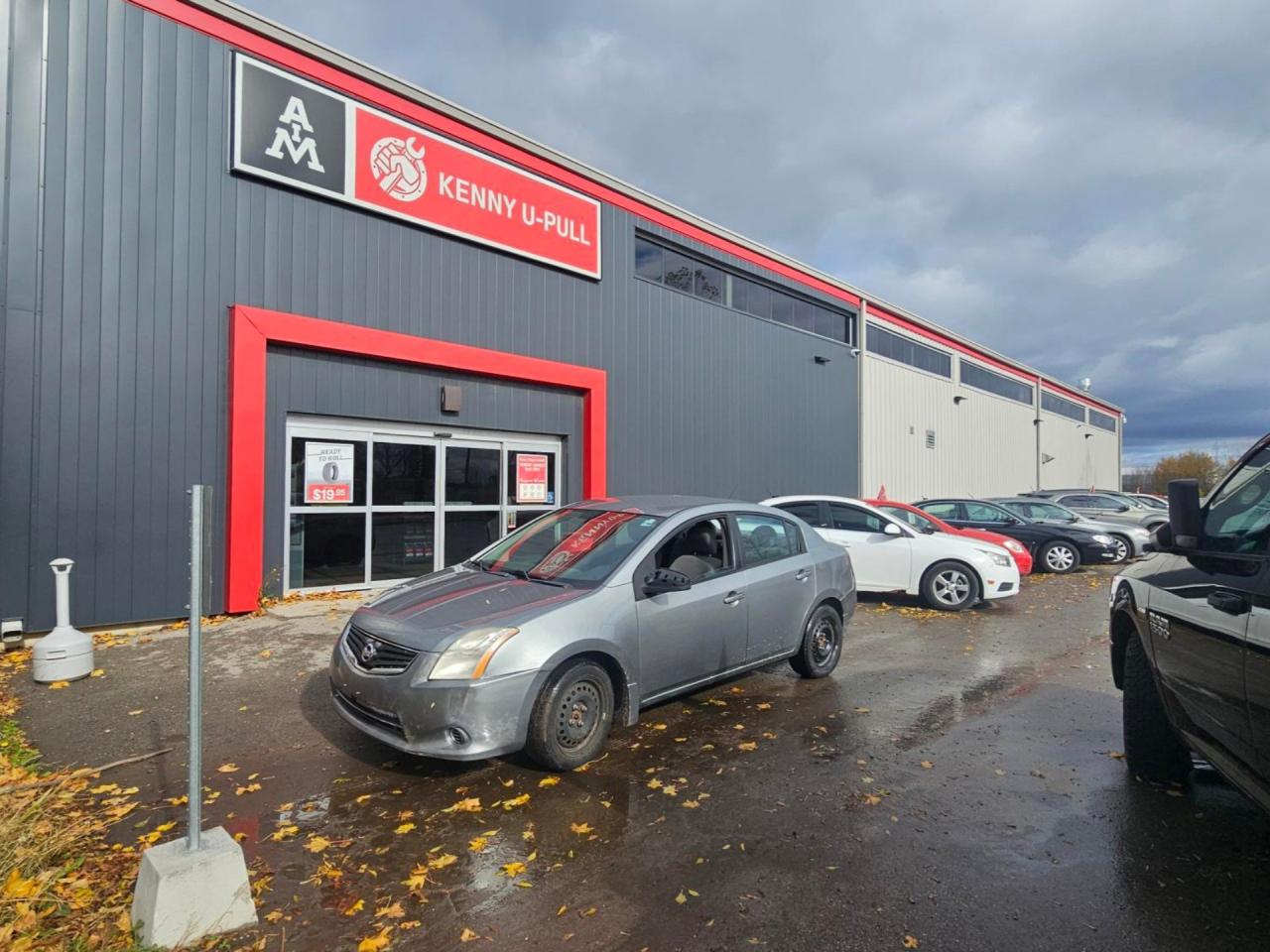 Used 2010 Nissan Sentra 2.0 SL for sale in London, ON