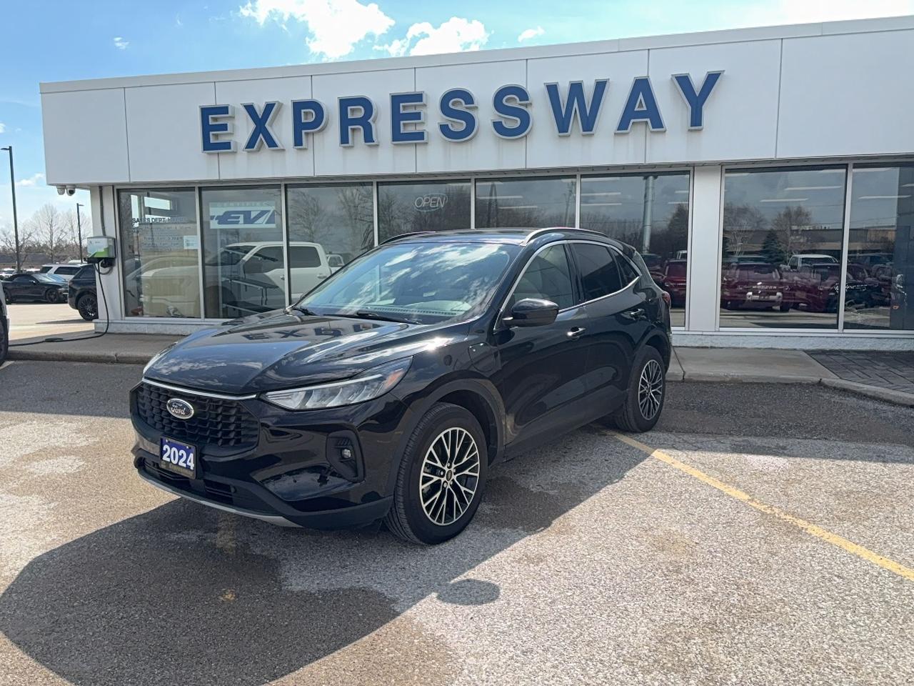 2024 Ford Escape PHEV, 2.5L, REAR CAMERA, REMOTE START! Photo0