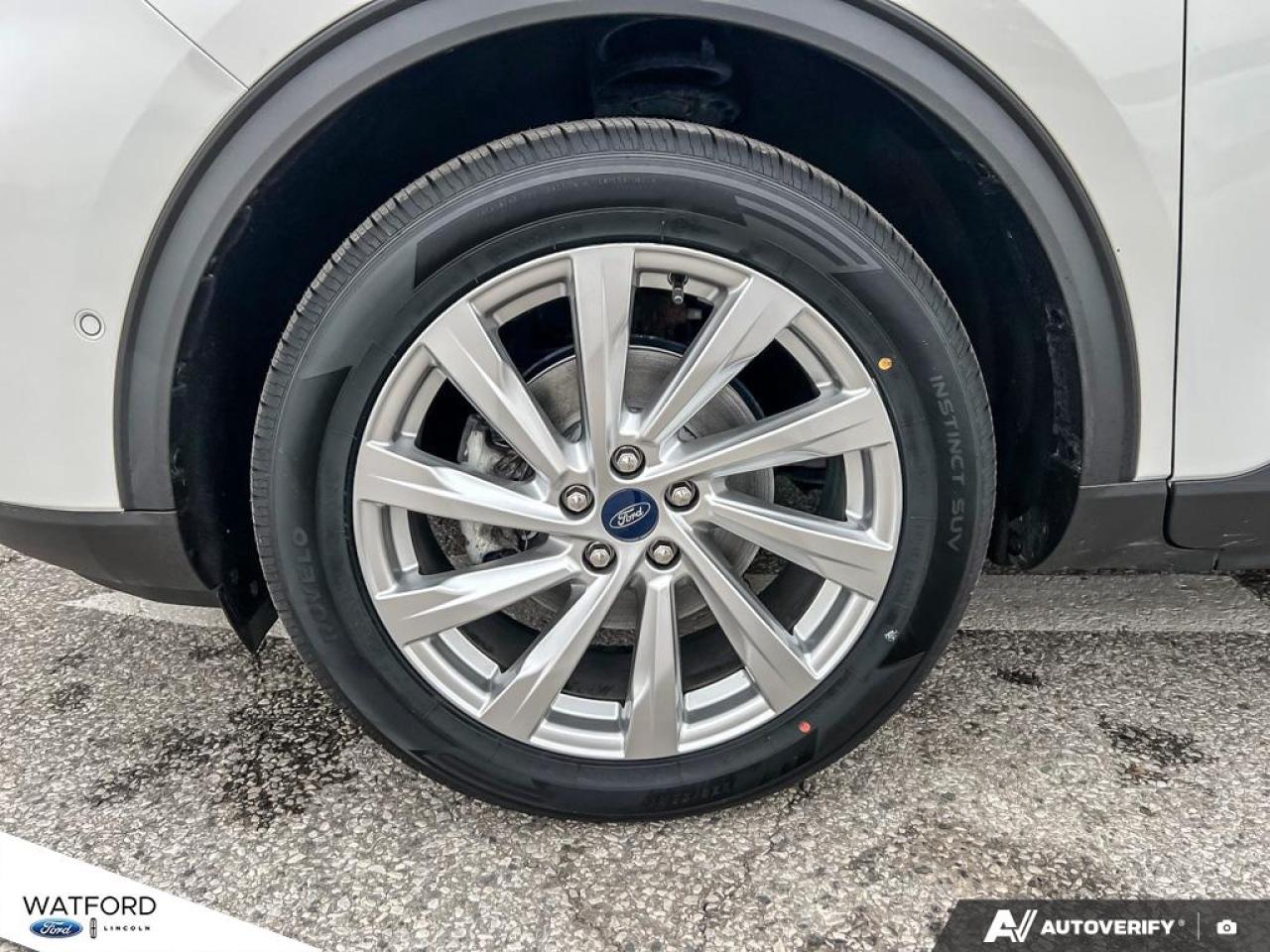 2021 Ford Escape Titanium AWD Photo