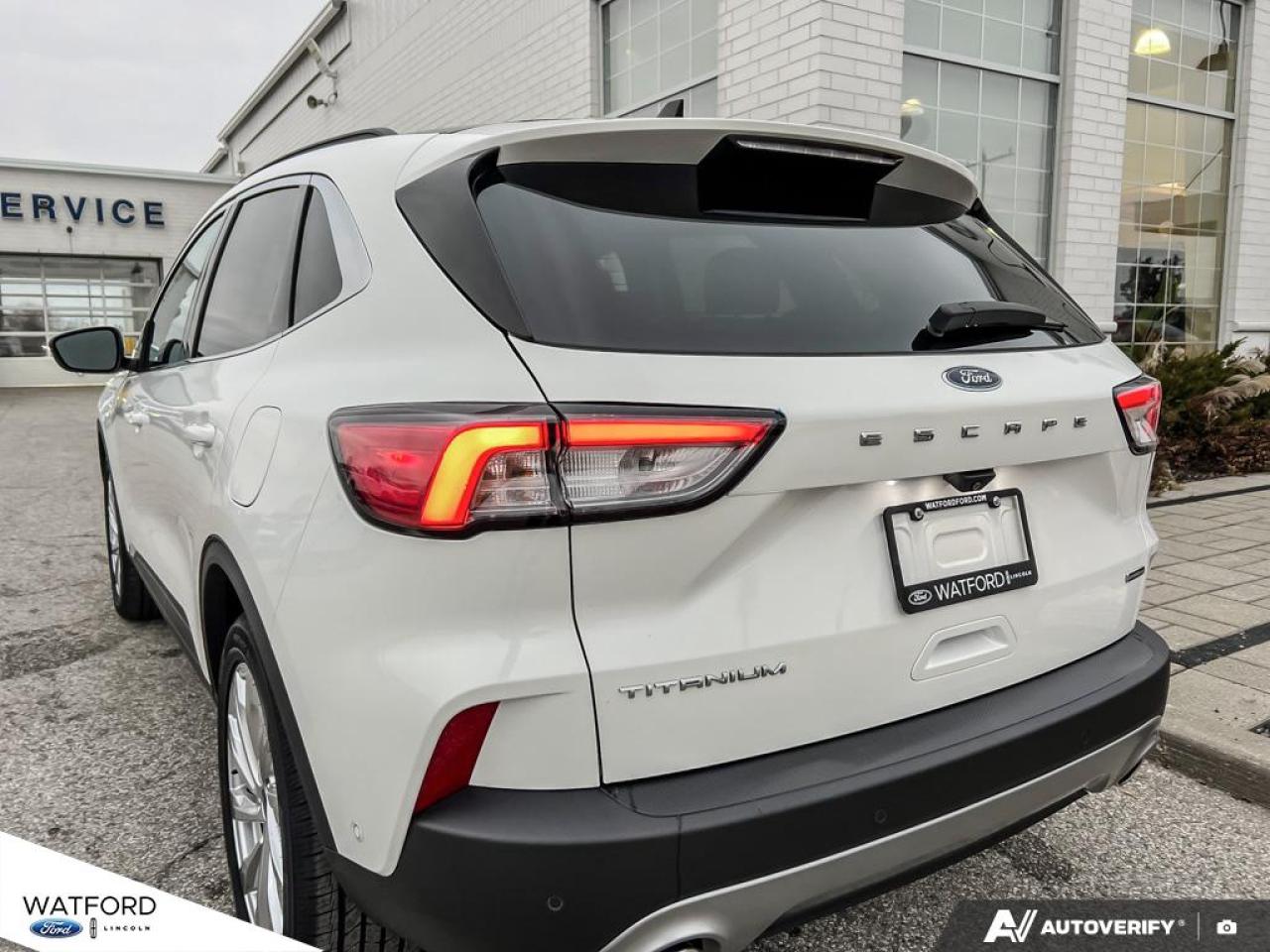 2021 Ford Escape Titanium AWD Photo