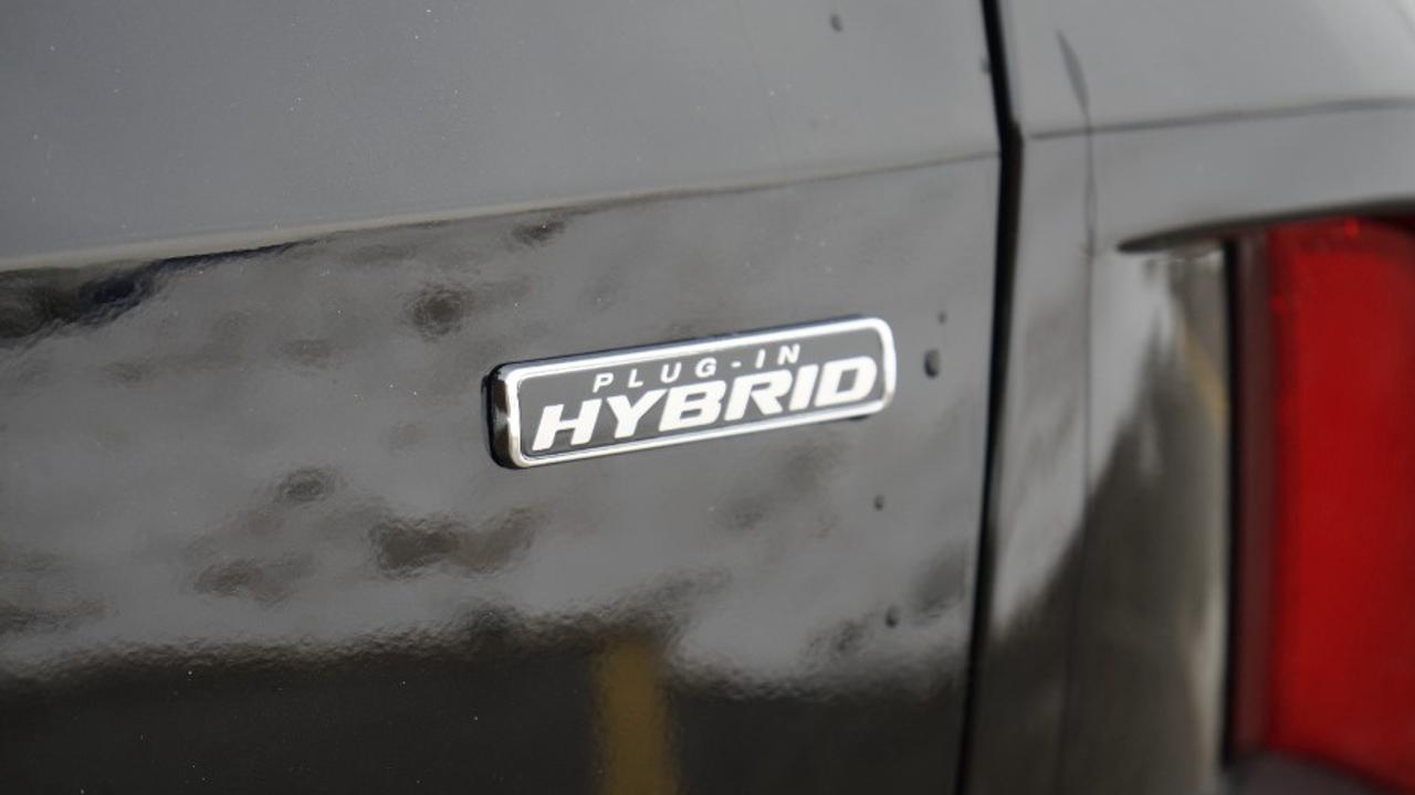 2026 Ford Escape Plug-in Hybrid Photo
