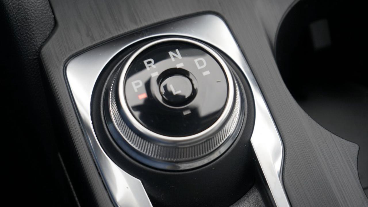 2026 Ford Escape Plug-in Hybrid Photo