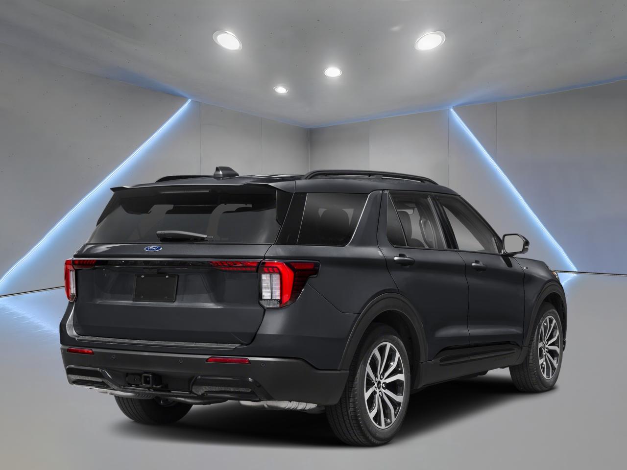 2026 Ford Explorer ST-Line Photo