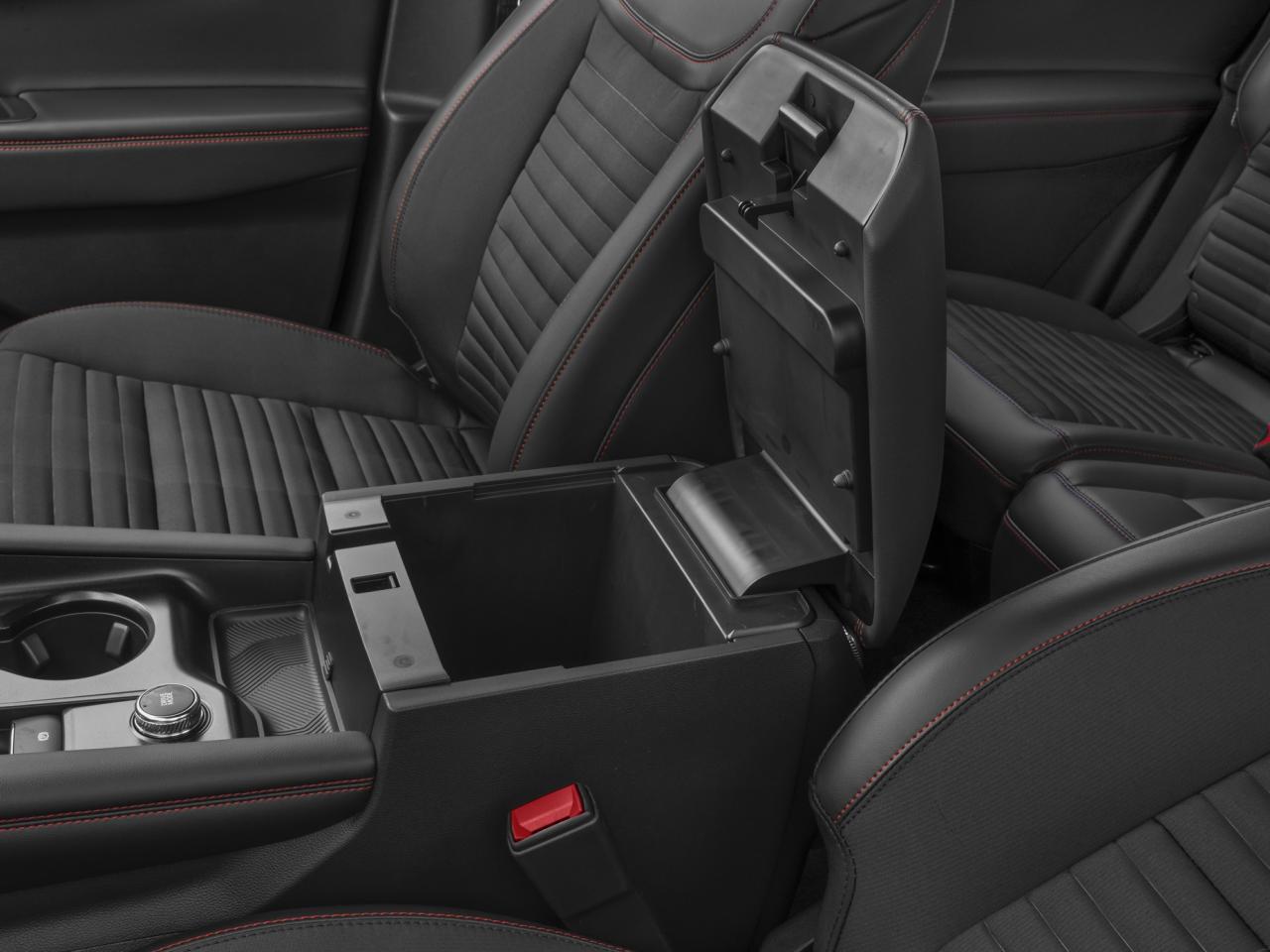 2026 Ford Explorer ST-Line Photo