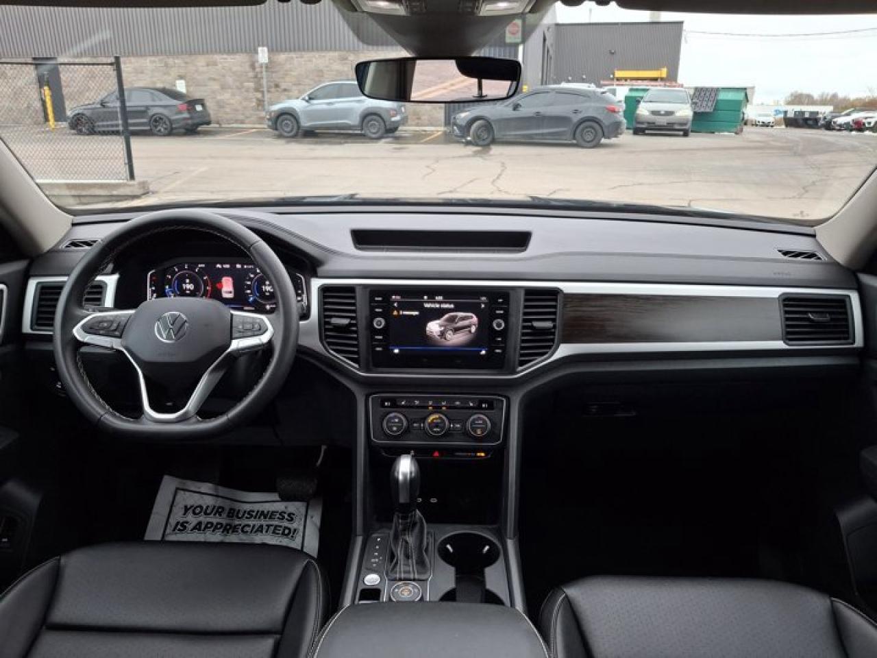 2023 Volkswagen Atlas Comfortline AWD | Leather | Heated Seats | Power Liftgate | 3rd Row | Keyless Entry | CarPlay & More Photo