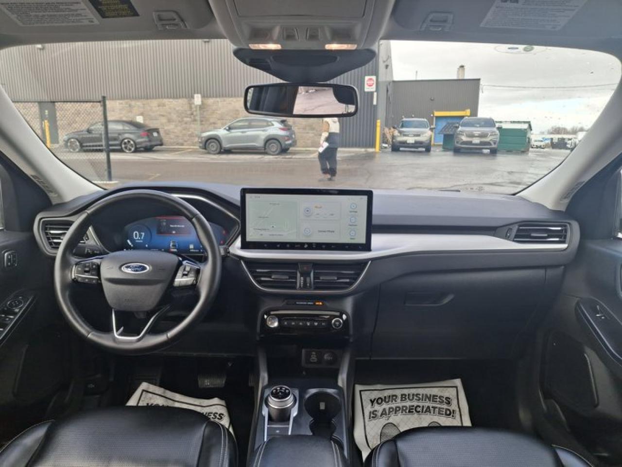 2024 Ford Escape Platinum AWD | 2.0L | Panoramic Sunroof | Leather | 360 Camera | Adaptive Cruise | and More ! Photo