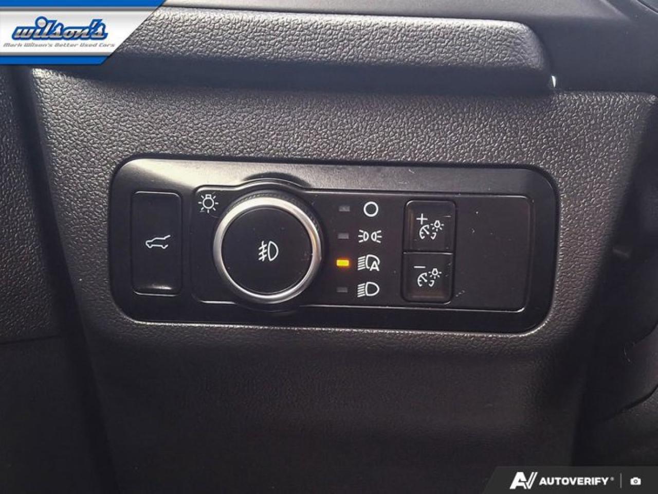 2024 Ford Escape Platinum AWD | 2.0L | Panoramic Sunroof | Leather | 360 Camera | Adaptive Cruise | and More ! Photo