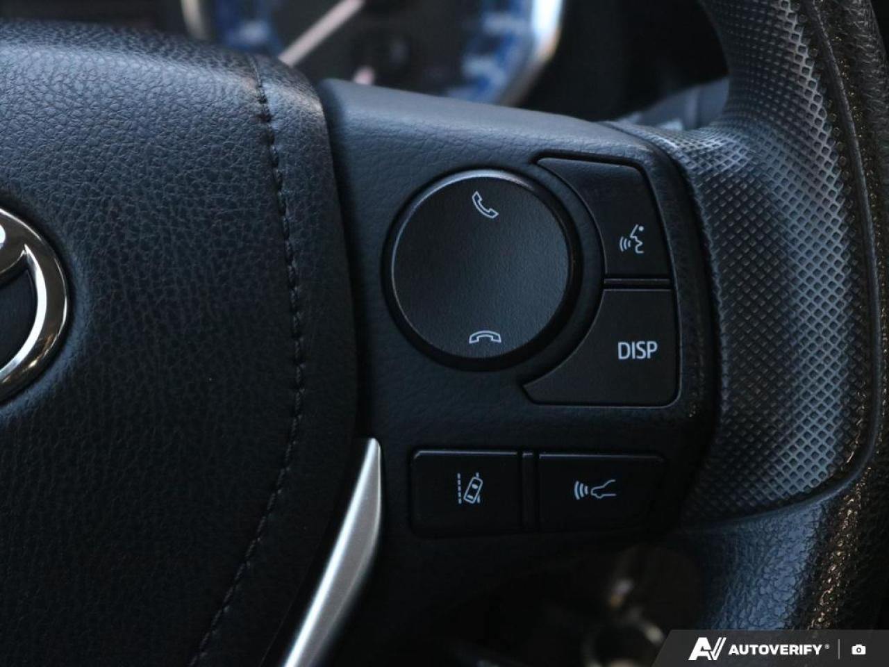 2018 Toyota Corolla LE Photo