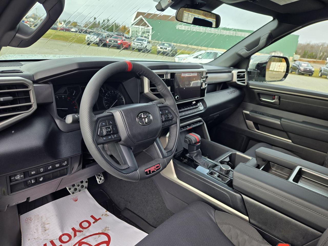 2026 Toyota Tundra SR5 TRD OFF ROAD Photo