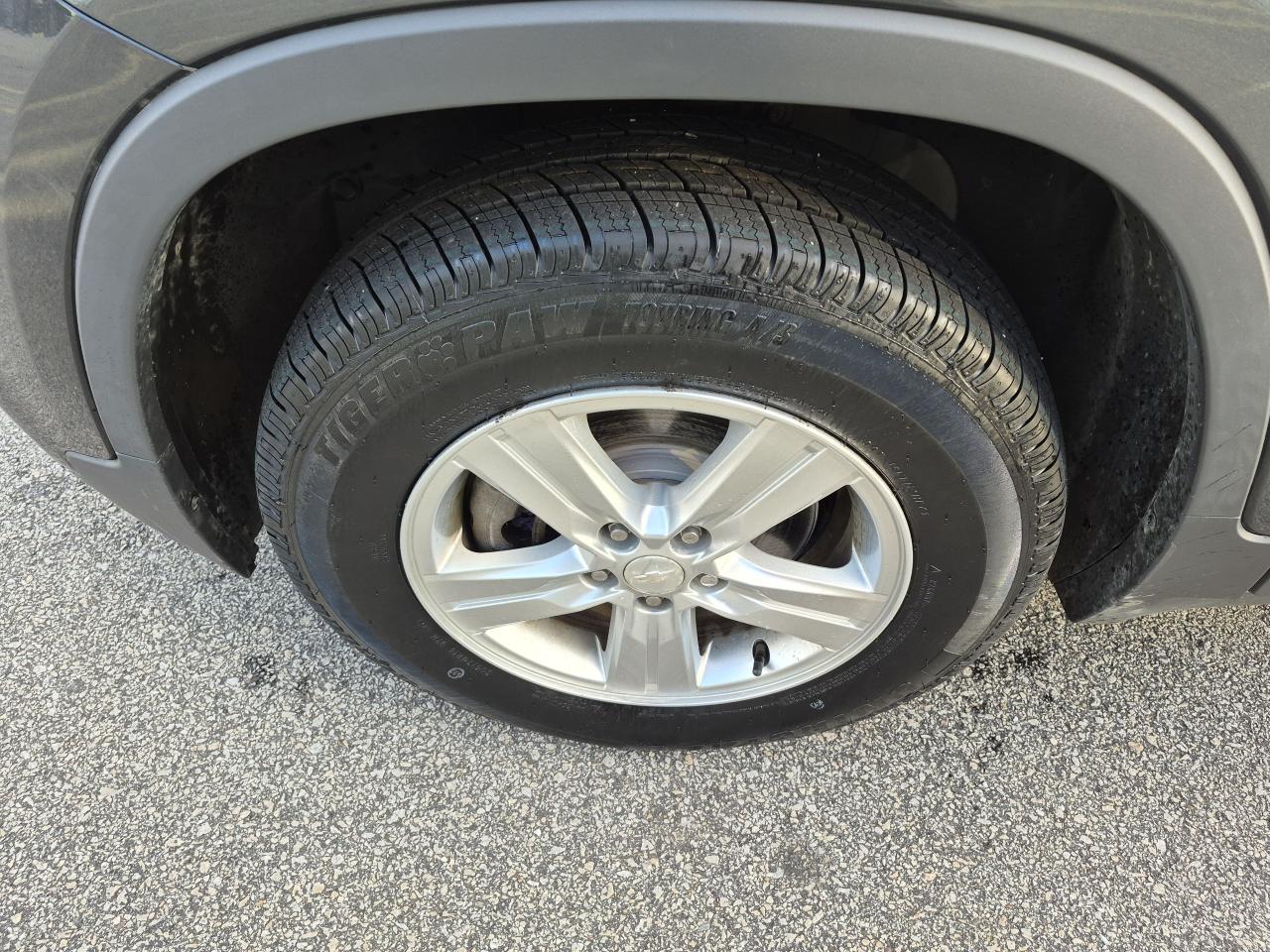 2019 Chevrolet Trax LT AWD Photo29