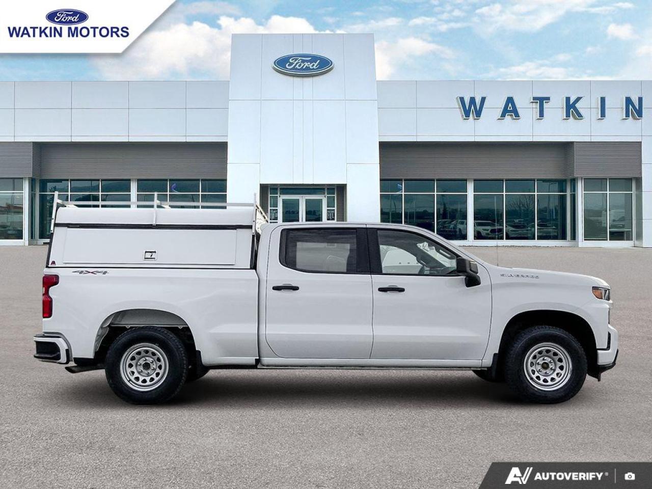 2022 Chevrolet Silverado CREWCAB 4X4 1500 CUSTOM Photo5