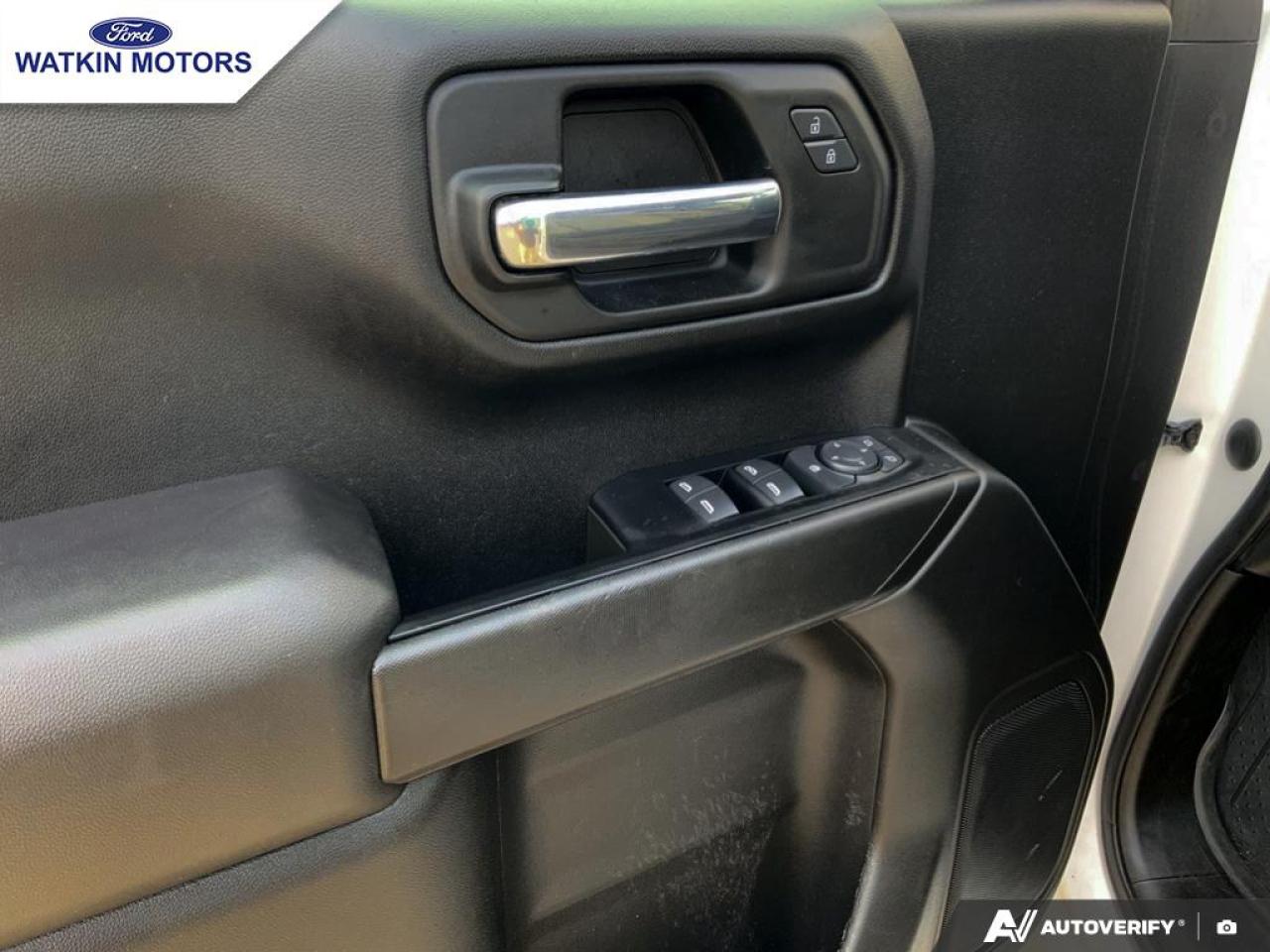 2022 Chevrolet Silverado CREWCAB 4X4 1500 CUSTOM Photo18