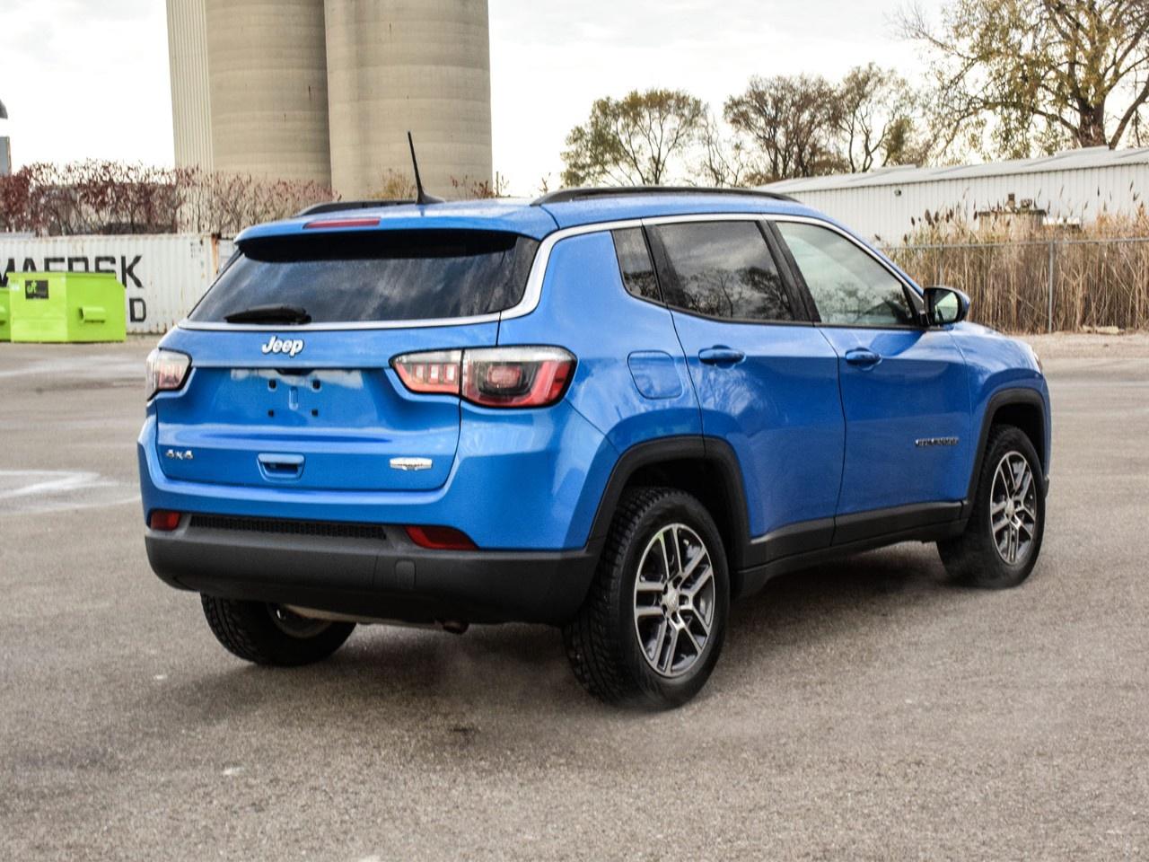 2017 Jeep Compass 4WD 4DR NORTH Photo