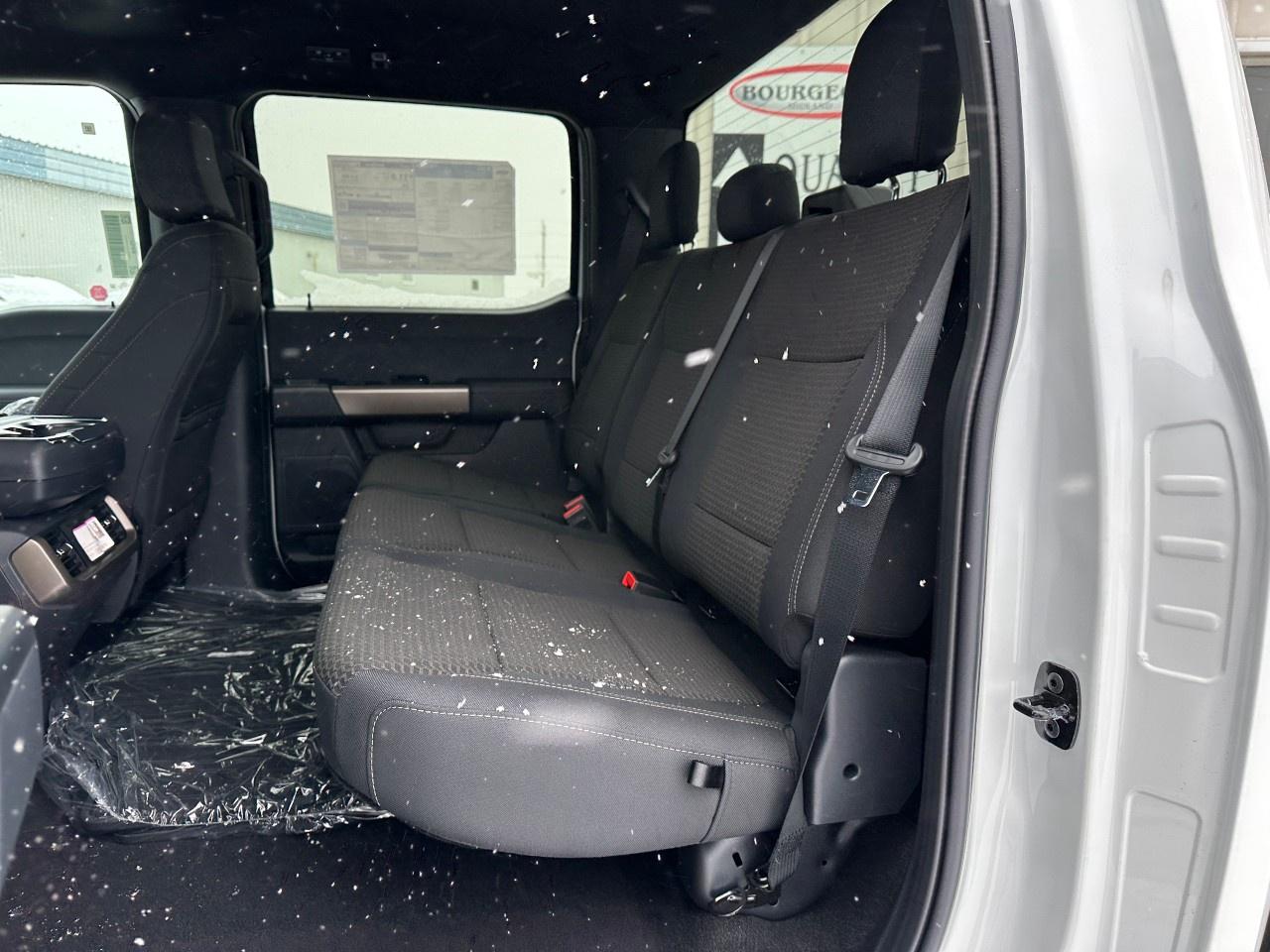 2025 Ford F-150 STX 4WD SuperCrew 5.5' Box Photo