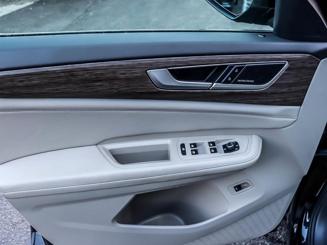 2024 Volkswagen Atlas 2.0 TSI Execline Photo