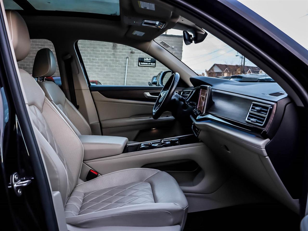 2024 Volkswagen Atlas 2.0 TSI Execline Photo