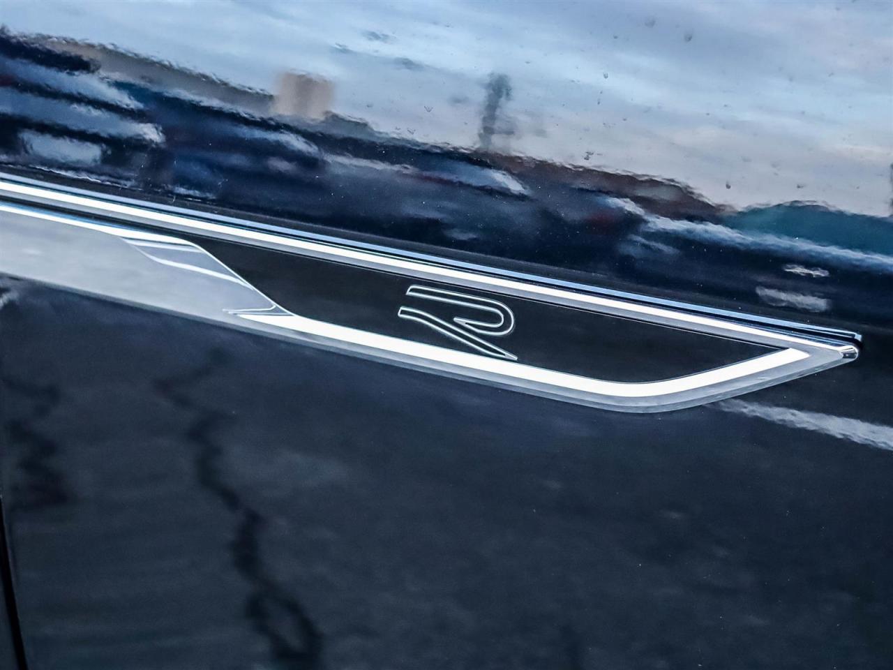 2024 Volkswagen Atlas 2.0 TSI Execline Photo