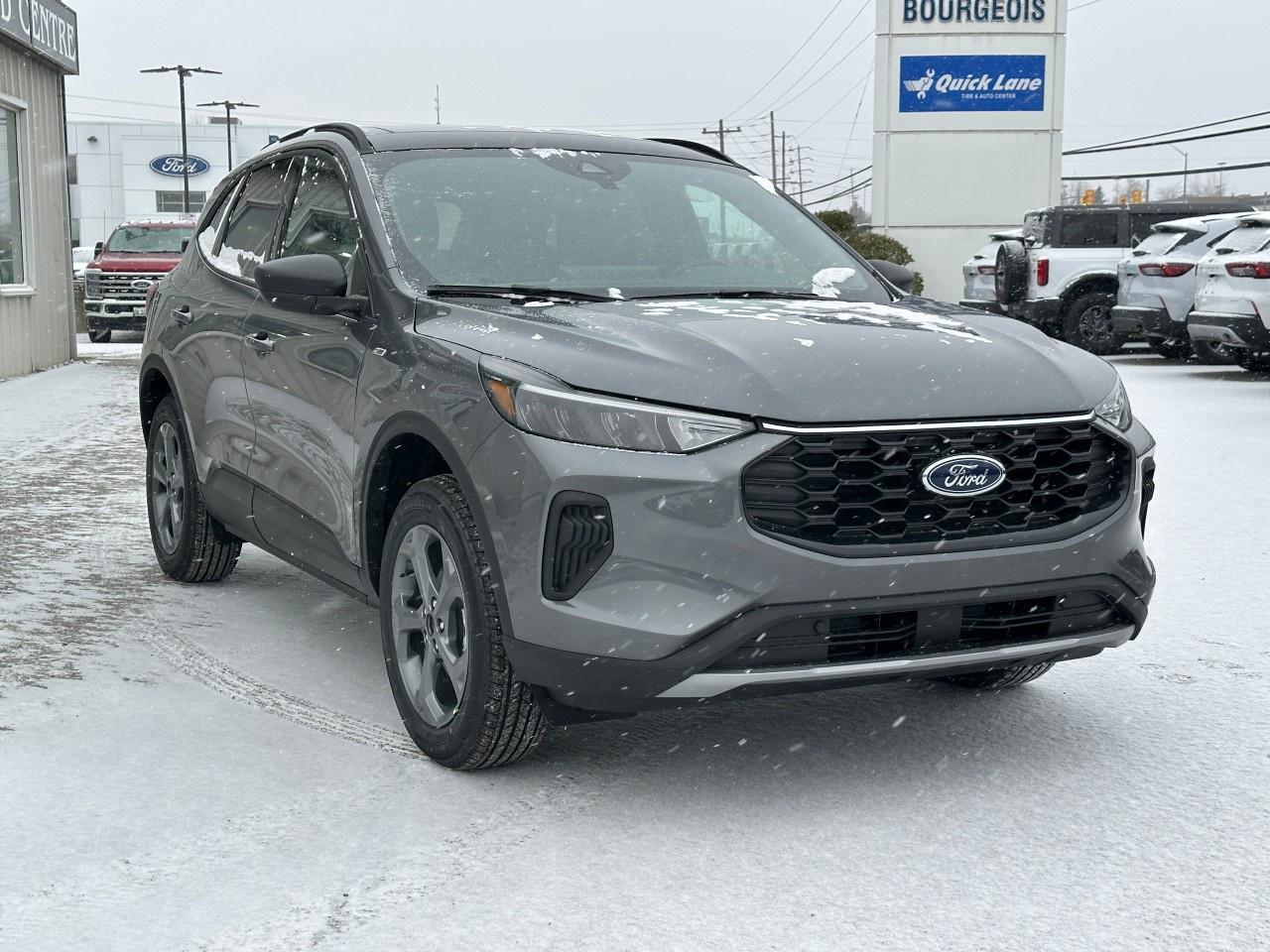 2026 Ford Escape ST-Line AWD Photo3