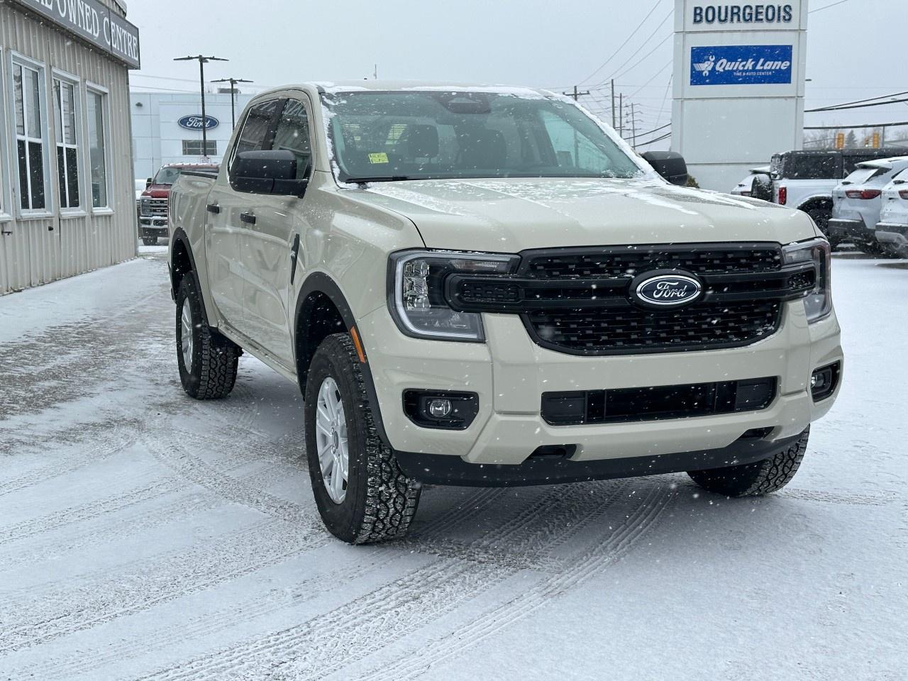 2025 Ford Ranger XL 4WD SuperCrew 5' Box Photo3