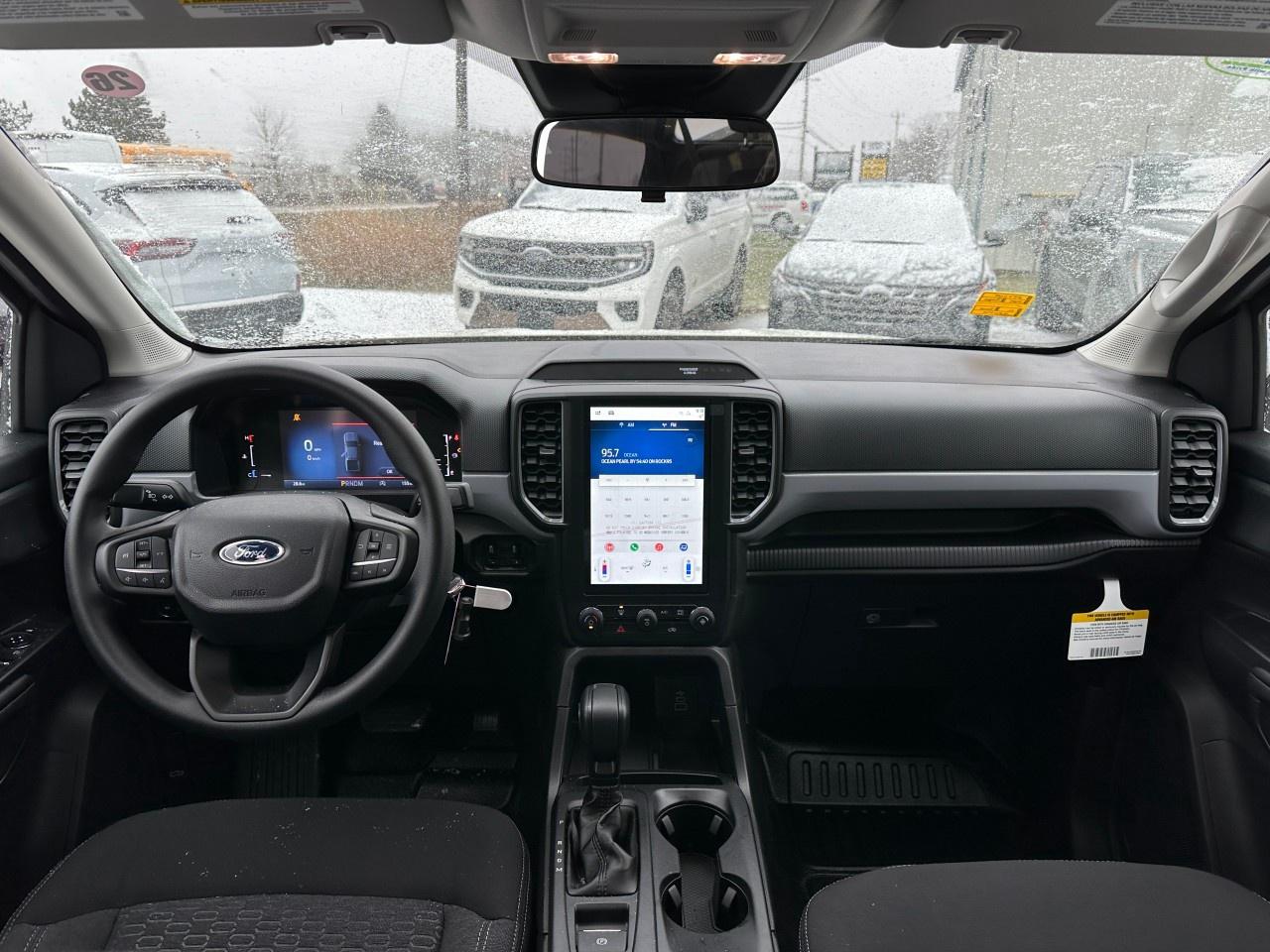 2025 Ford Ranger XL 4WD SuperCrew 5' Box Photo