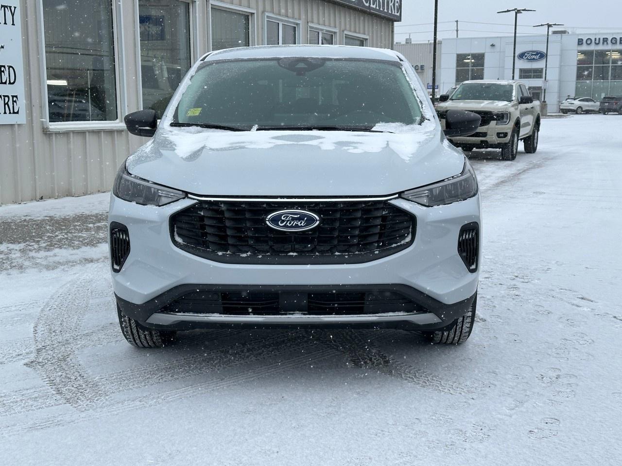 2026 Ford Escape Active AWD Photo2
