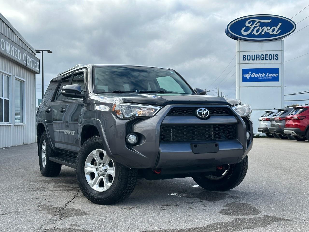 Used 2017 Toyota 4Runner 4WD 4DR V6 SR5 for sale in Midland, ON