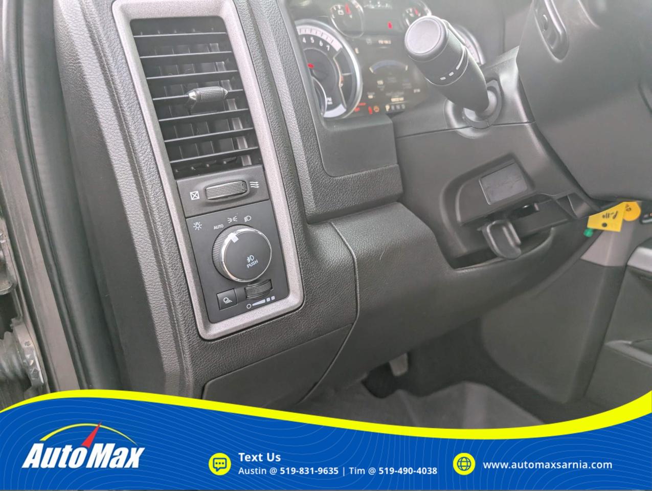 2022 RAM 1500 Classic TRADESMAN Photo