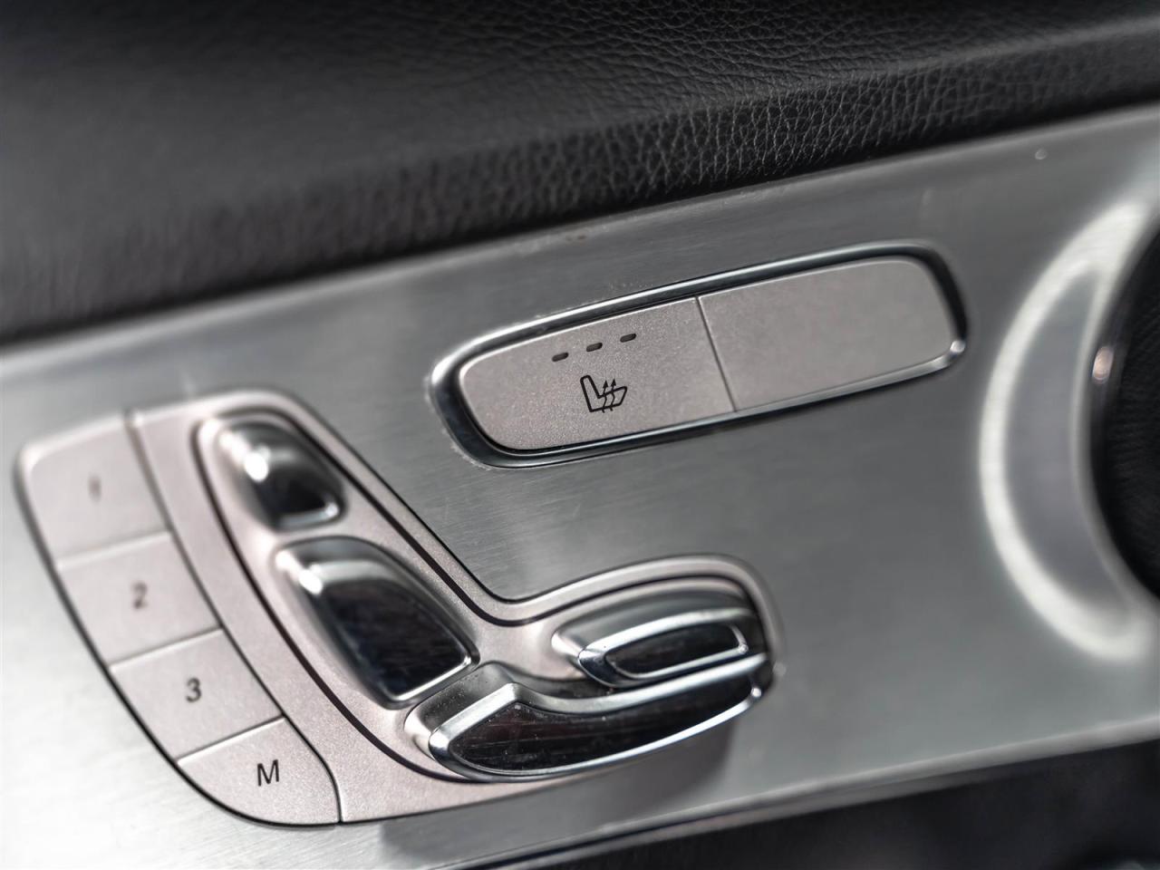 2018 Mercedes-Benz C 300 C 300|AMG NIGHT PKG|NAVI|REARCAM|PANO|LOADED Photo