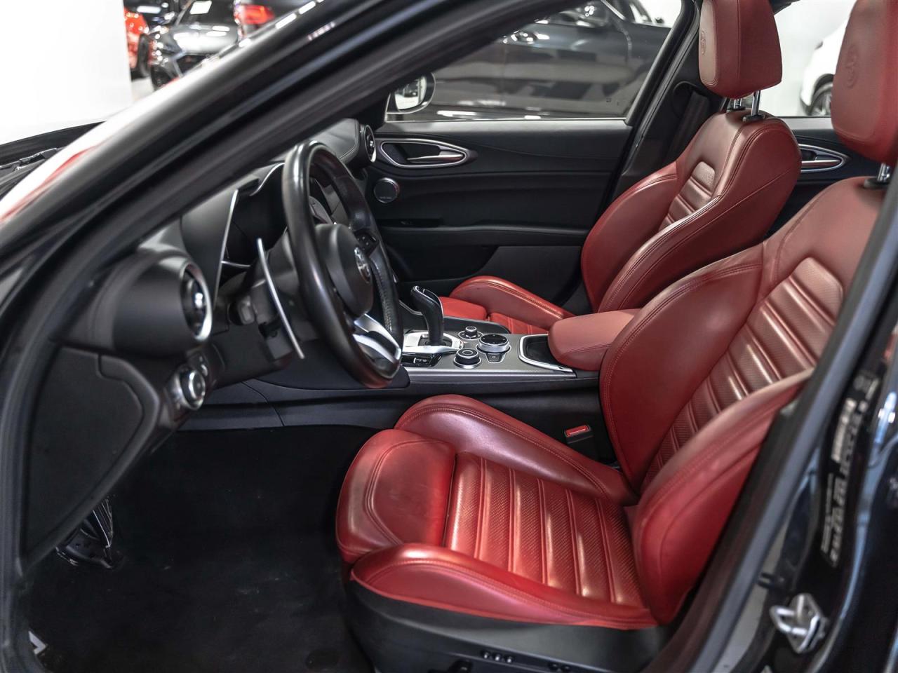 2022 Alfa Romeo Giulia $279 BI WEEKLY $2500 DOWN |VELOCE|Q4|ADAPT CRUISE|HARMAN KARDON|BLINDSPOT|LOADED Photo