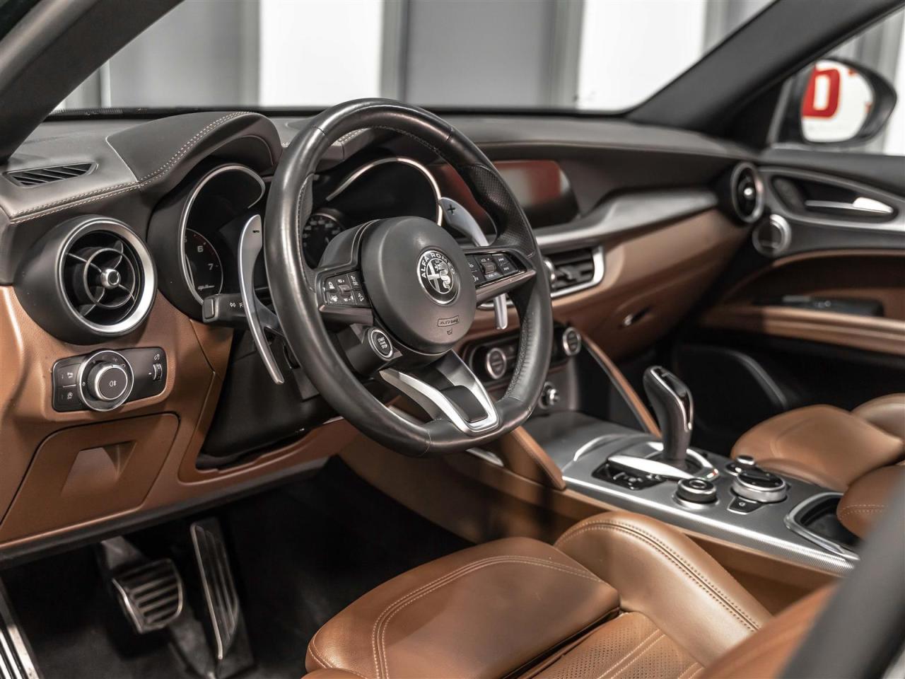 2021 Alfa Romeo Stelvio $299 BI WEEKLY $2500 DOWN|TI SPORT|Q4|ADAPT CRUISE|HARMAN KARDON|BLINDSPOT|PANO|LOADED Photo4