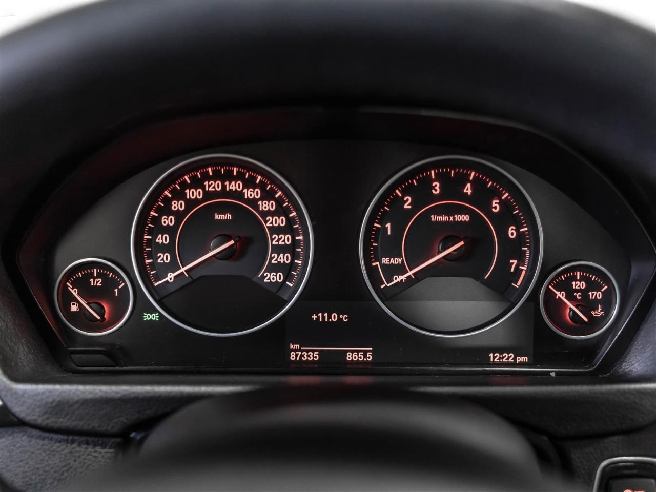 2016 BMW 320i 320i xDrive|SPORTLINE|NAVI|REARCAM|SUNROOF Photo