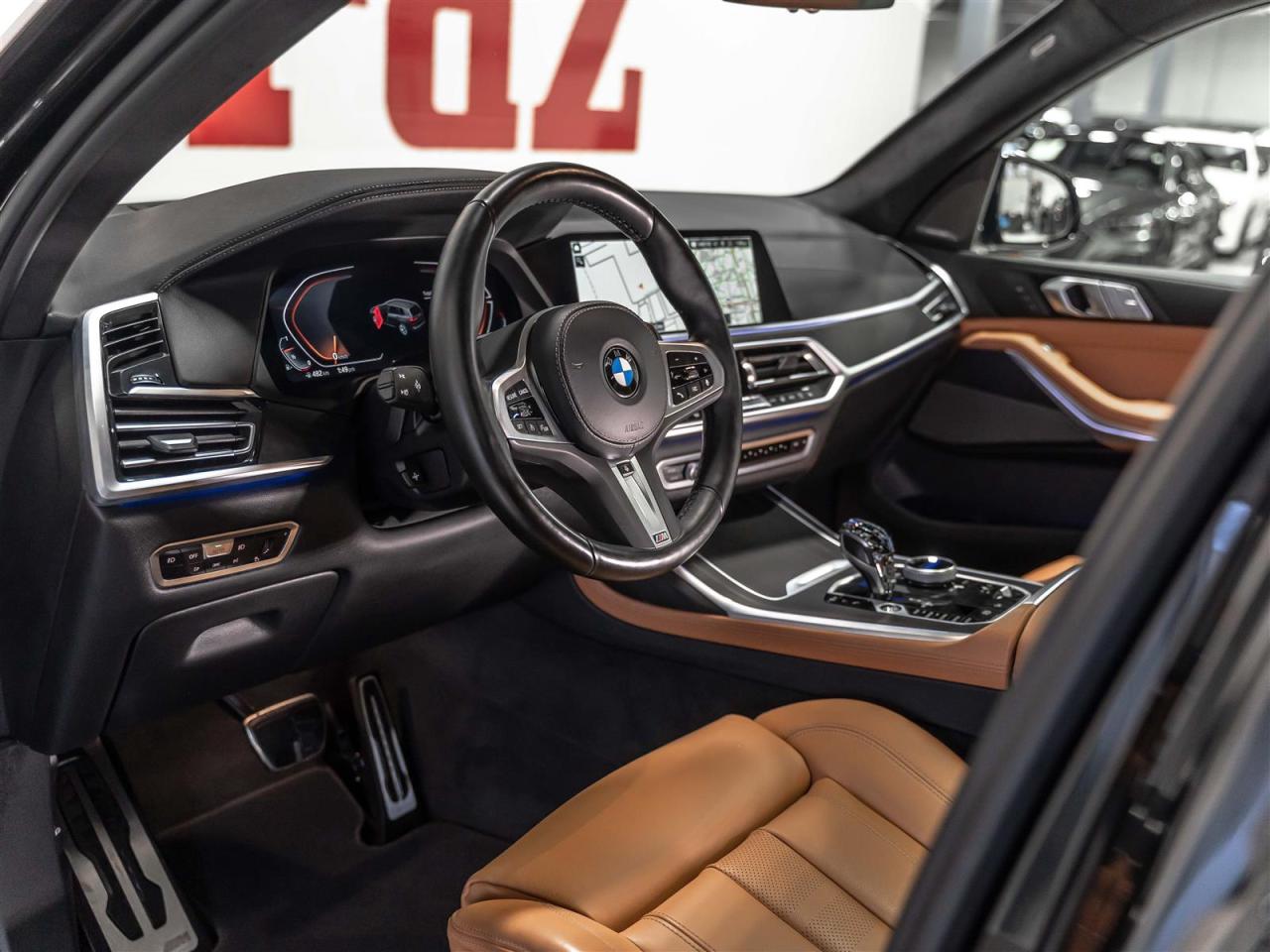2022 BMW X7 xDrive40i|M SPORT|6PASSENGER|PREMIUM ENHANCED|SKY LOUNGE Photo4