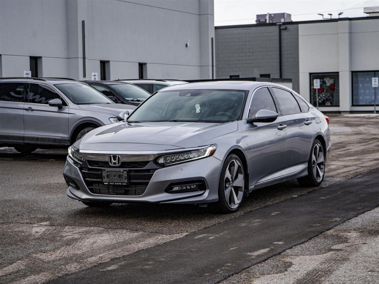 2018 Honda Accord TOURING | NAV | LEATHER | SUNROOF Photo