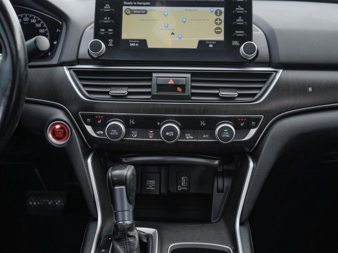 2018 Honda Accord TOURING | NAV | LEATHER | SUNROOF Photo