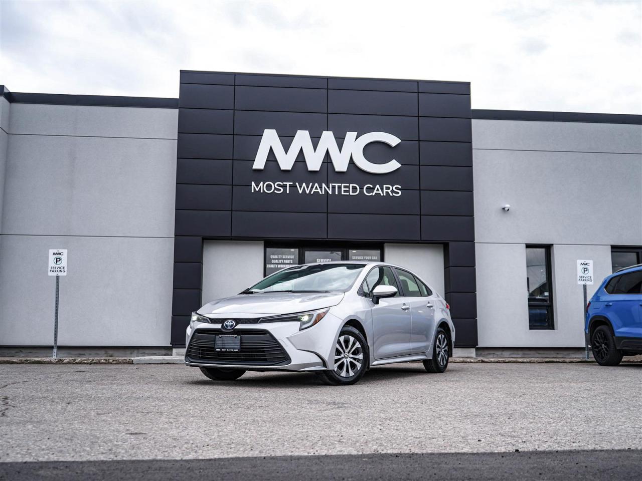 Used 2024 Toyota Corolla LE HYBRID | NO ACCIDENTS | BLIND SPOT |  APP CONNECT for sale in Kitchener, ON