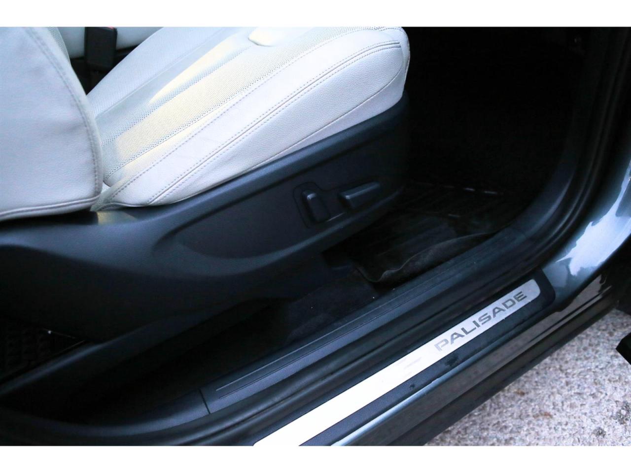 2021 Hyundai PALISADE Luxury Package | AWD Photo