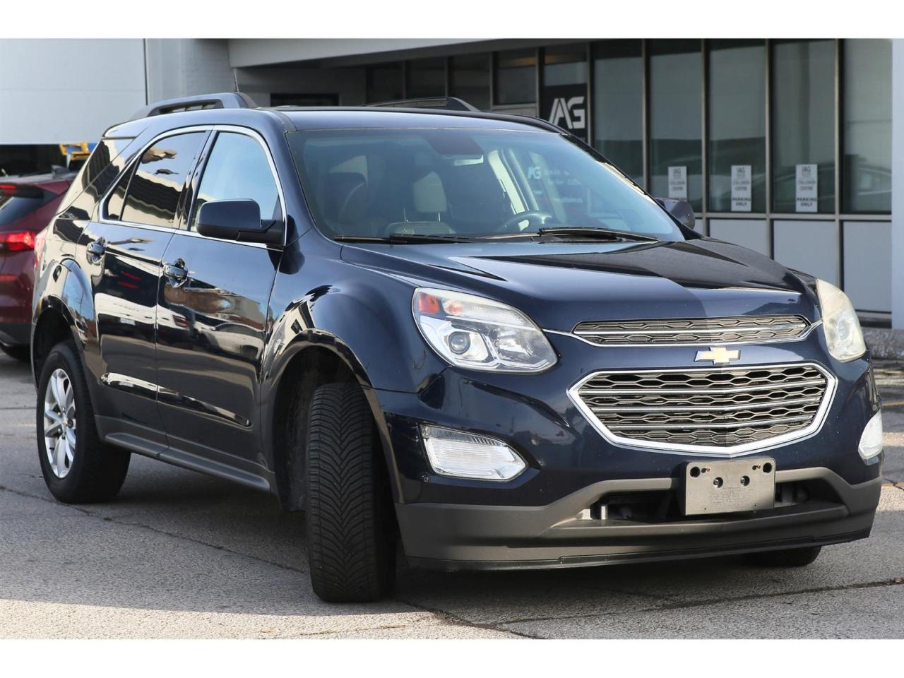 2017 Chevrolet Equinox LT 2WD Photo