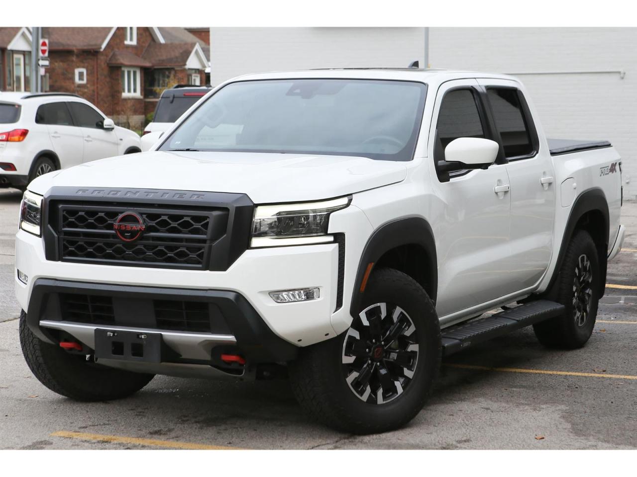 2023 Nissan Frontier PRO-4X Crew Cab 4WD Photo