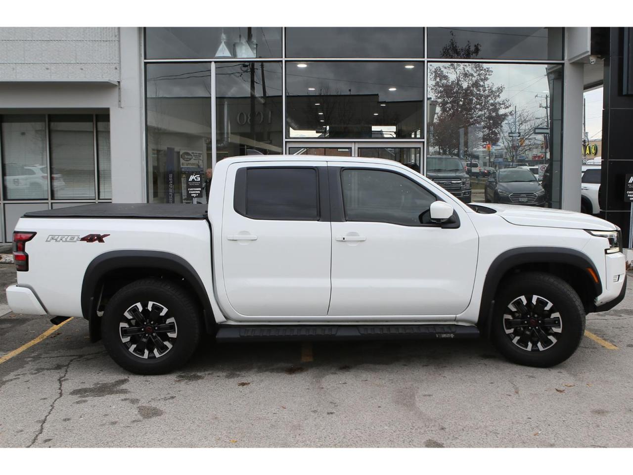 2023 Nissan Frontier PRO-4X Crew Cab 4WD Photo