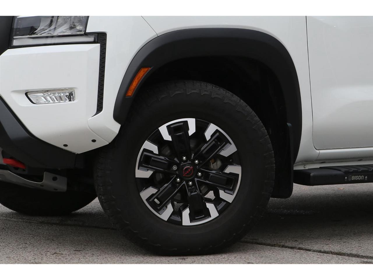 2023 Nissan Frontier PRO-4X Crew Cab 4WD Photo