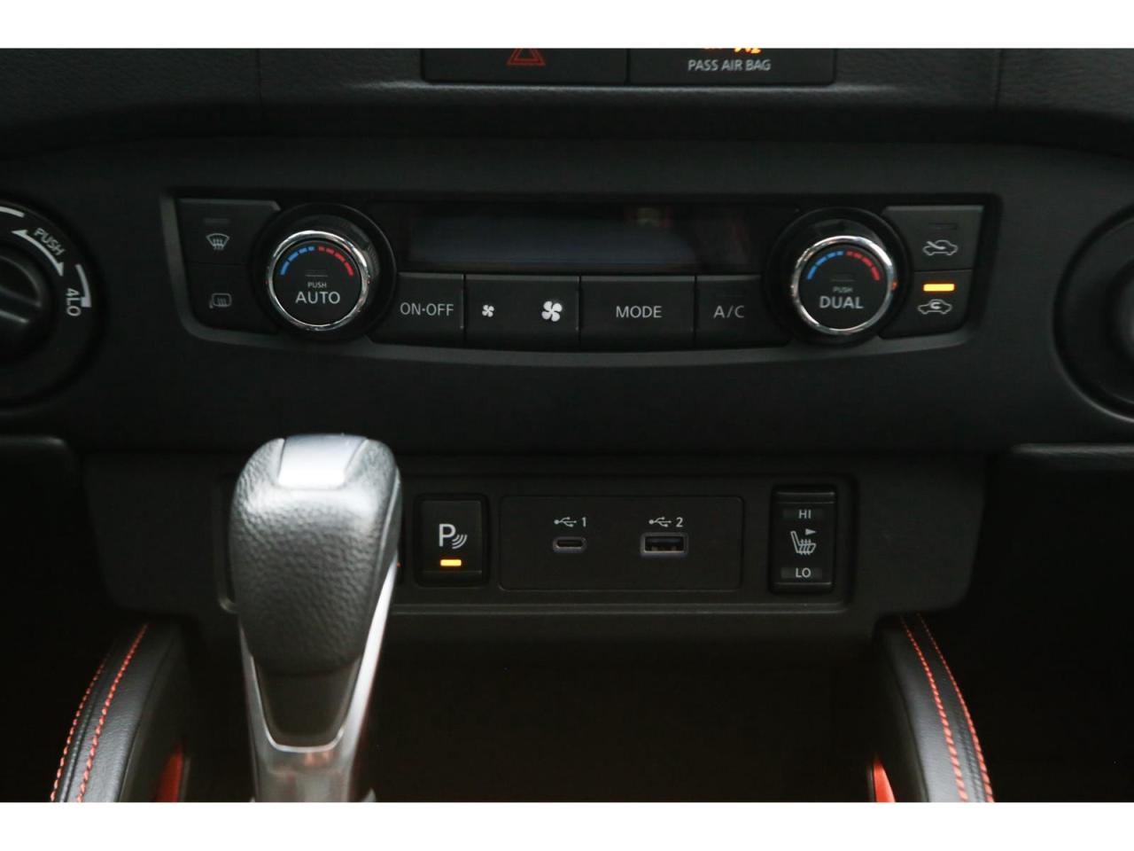 2023 Nissan Frontier PRO-4X Crew Cab 4WD Photo