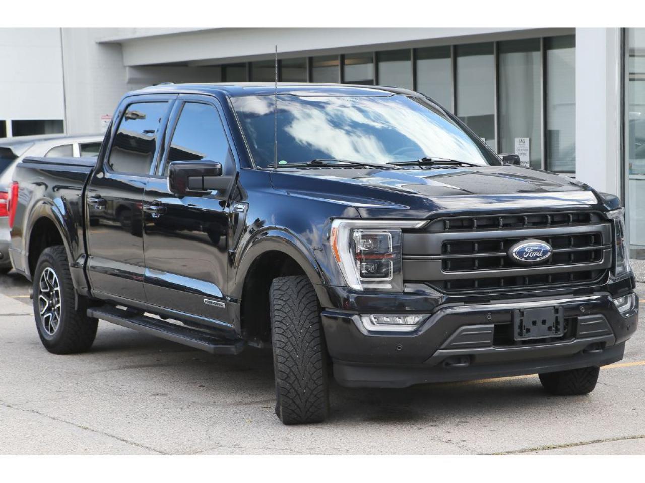 2022 Ford F-150 2022 Ford F-150 Lariat SuperCrew 4X4 3.5L V6 PowerBoost , Panoramic Roof, Power Tail Gate, 360 Camera Photo