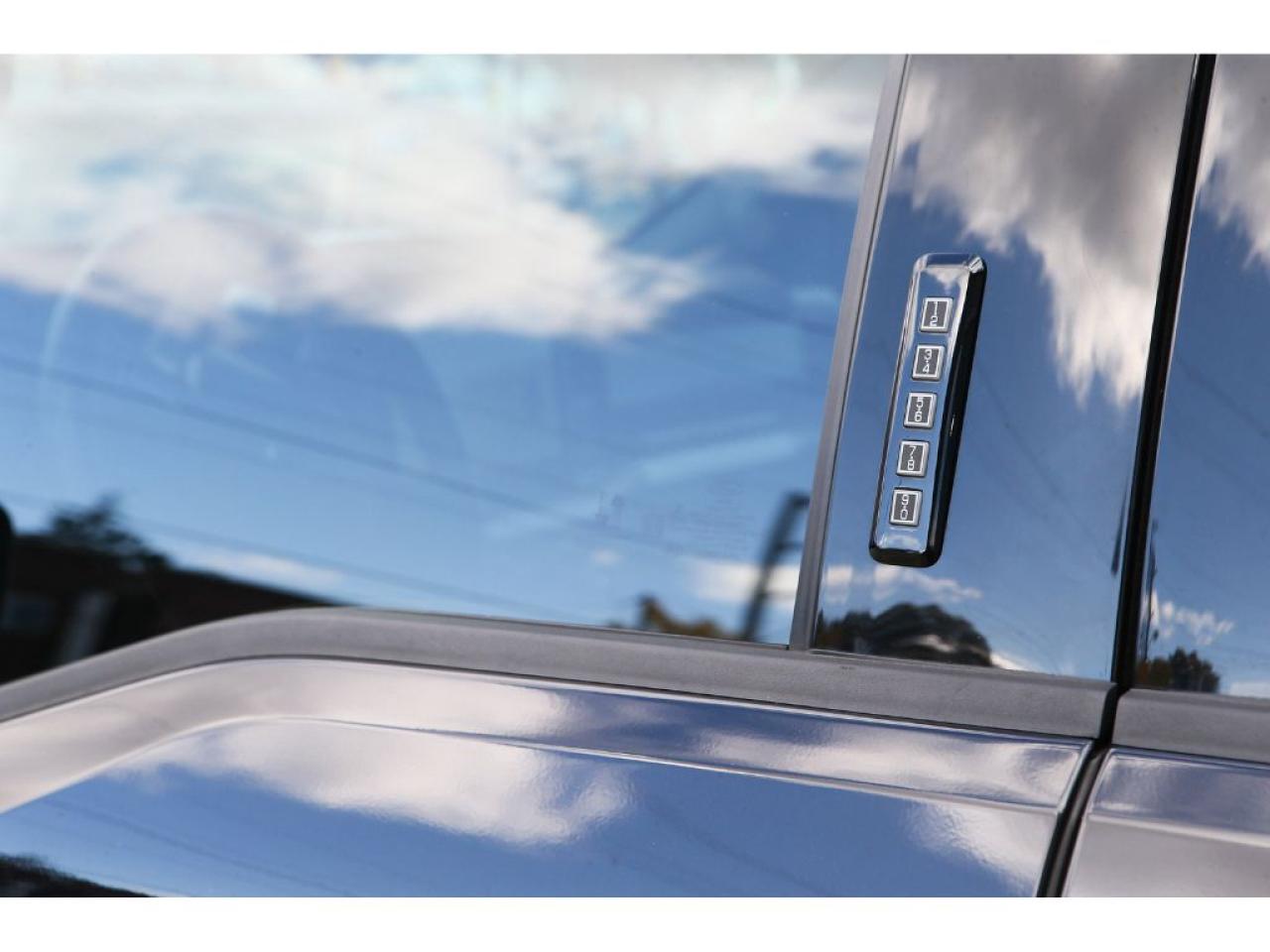 2022 Ford F-150 2022 Ford F-150 Lariat SuperCrew 4X4 3.5L V6 PowerBoost , Panoramic Roof, Power Tail Gate, 360 Camera Photo