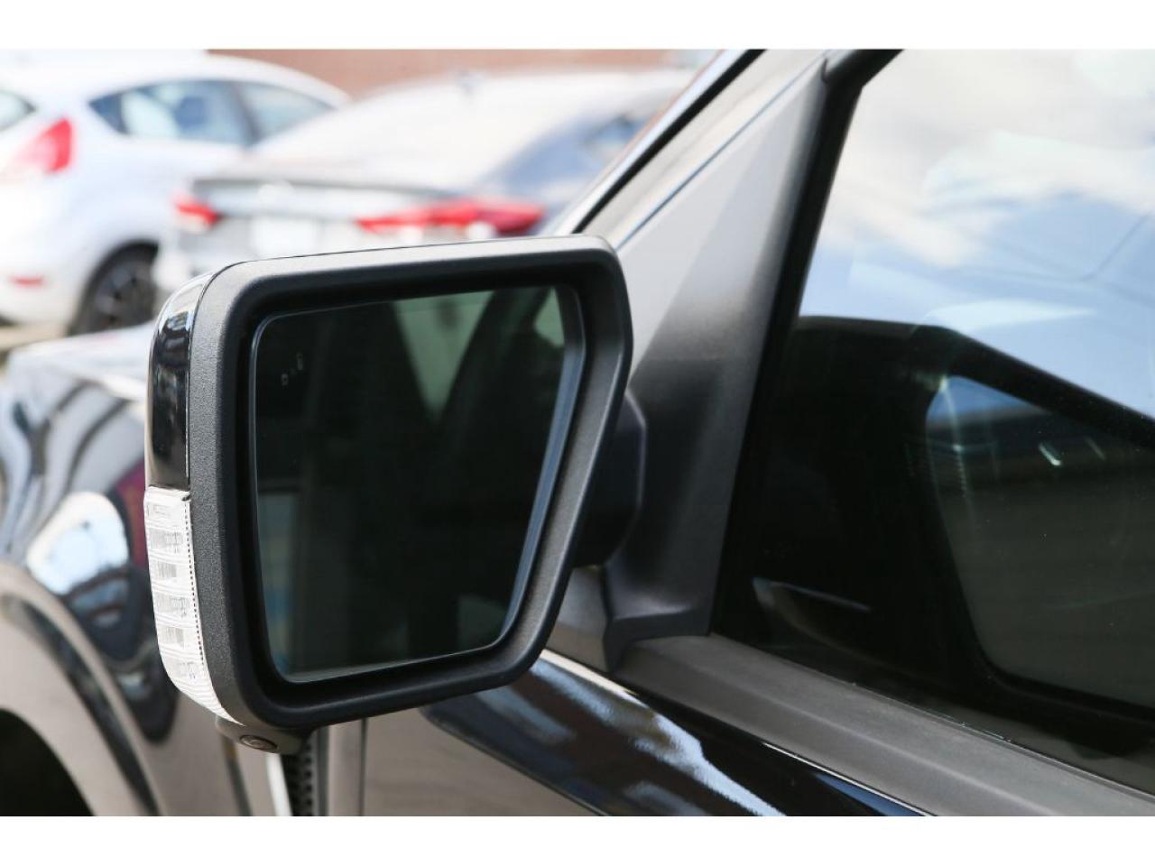 2022 Ford F-150 2022 Ford F-150 Lariat SuperCrew 4X4 3.5L V6 PowerBoost , Panoramic Roof, Power Tail Gate, 360 Camera Photo